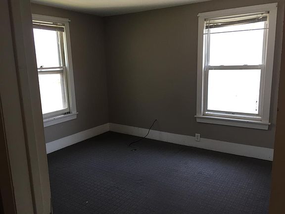 2nd image of 281 Huntington Ave APT 2