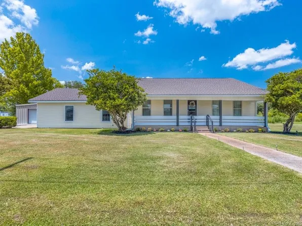 1608 Mill St, Vinton, LA 70668