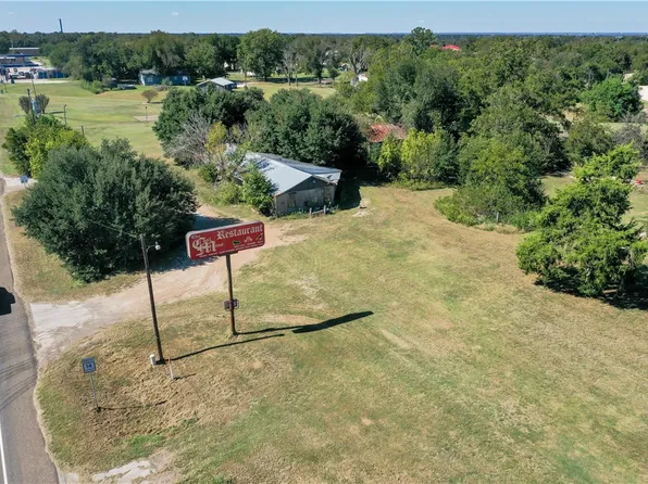 N Commerce St, Bremond, TX 76629
