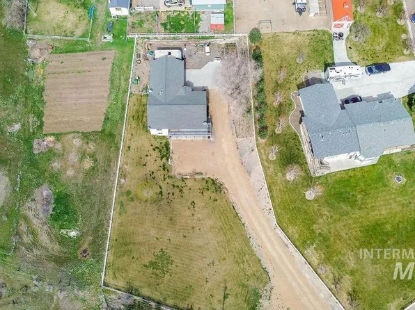 803 S Boise St, Glenns Ferry, ID 83623