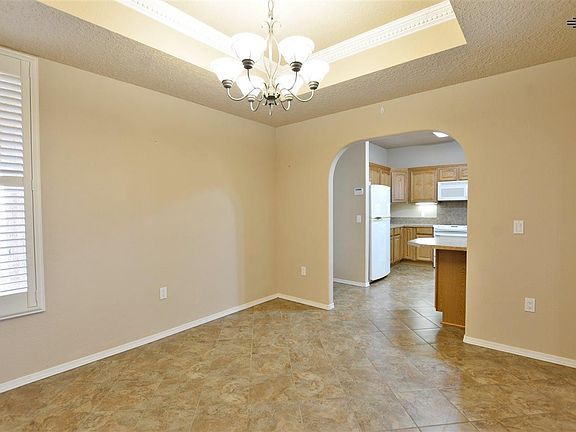5th image of 2316 Newman Dr