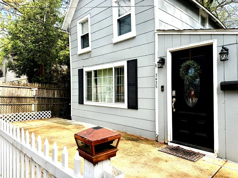 3435 S Temple Ave — Photo 1