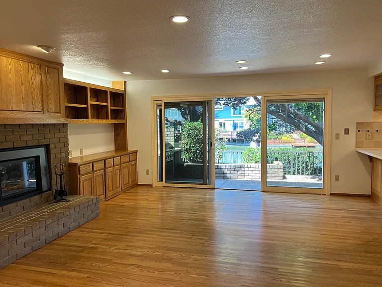 29 Sea Brg — Photo 21