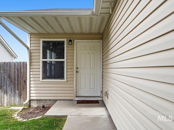 4th image of 12898 Millstone St