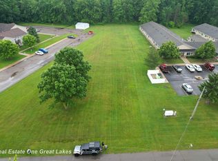 600 Bentley St, Chesaning, MI 48616