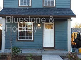 8567 N Charleston Ave, Portland, OR 97203