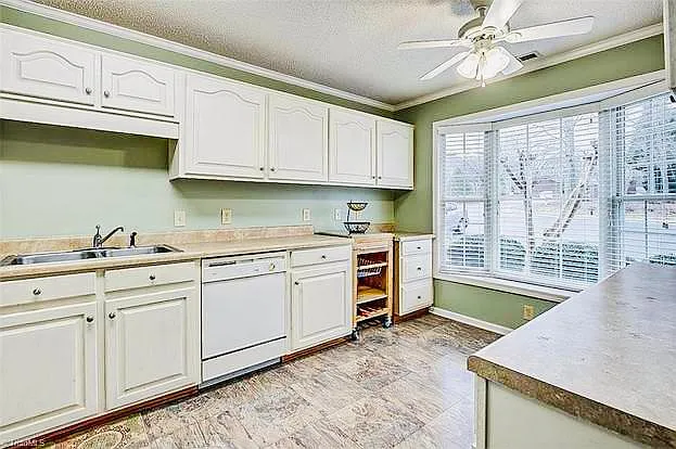617G Uwharrie St — Photo 3