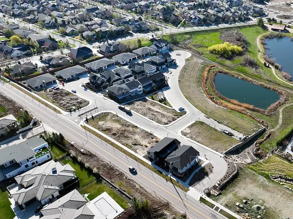 Homes Available Soon, Barber Vista