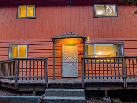 3rd image of 1253 Ponderosa Way #161
