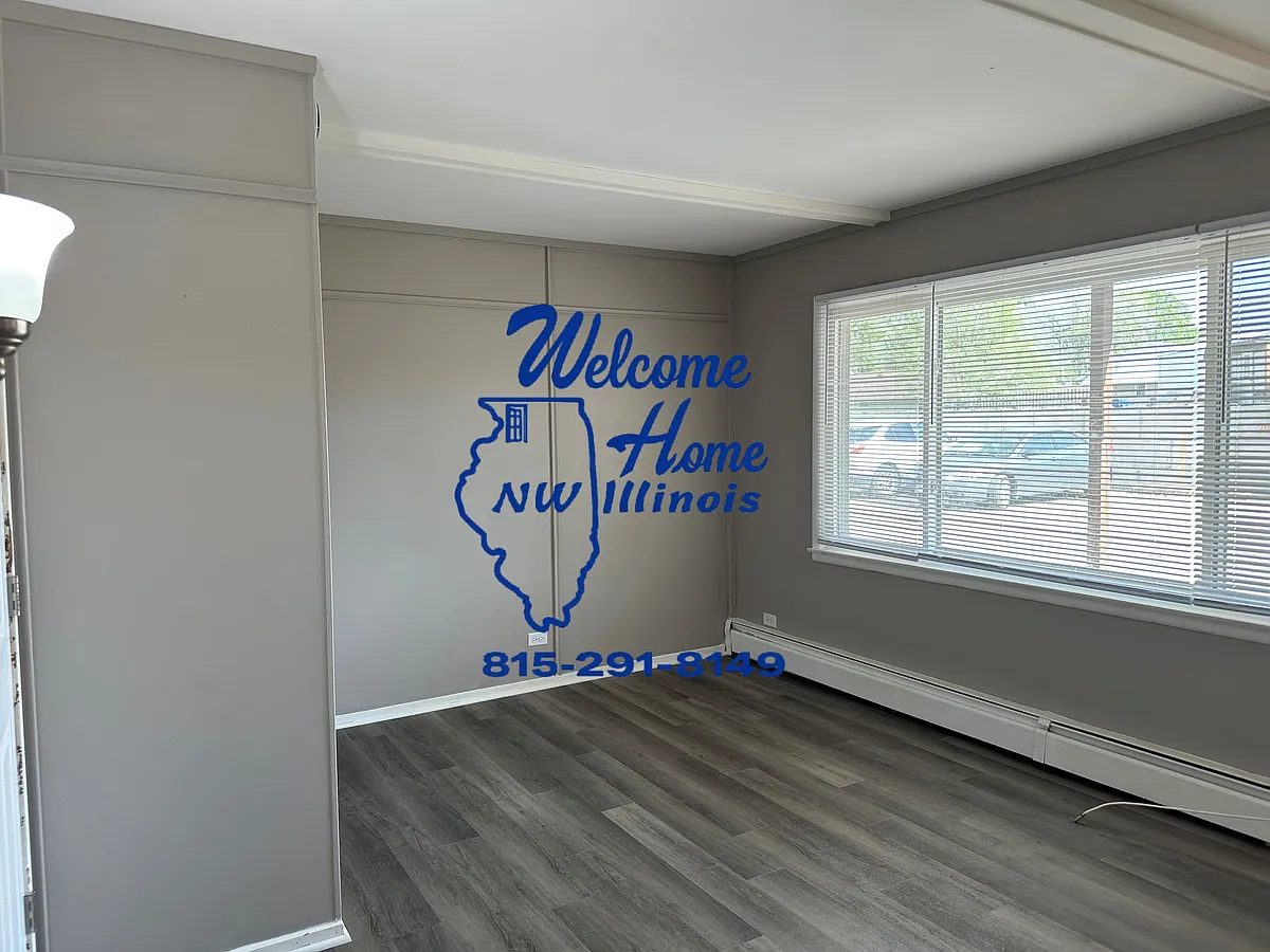 Building Photo - 2088 W Galena Ave #28