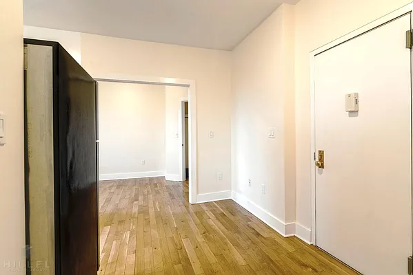 Rented by Hillel Realty Group | media 9