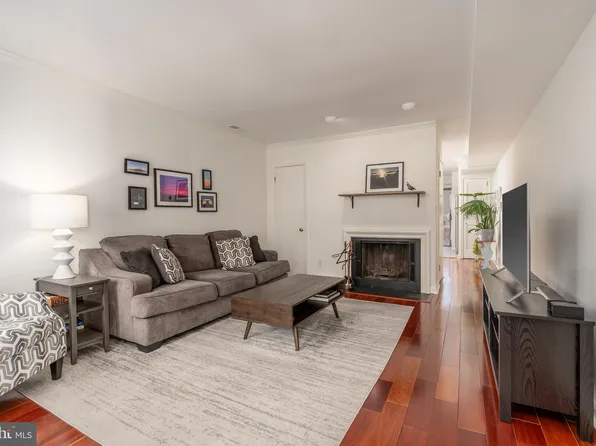 1715 15th St NW APT 18, Washington, DC 20009