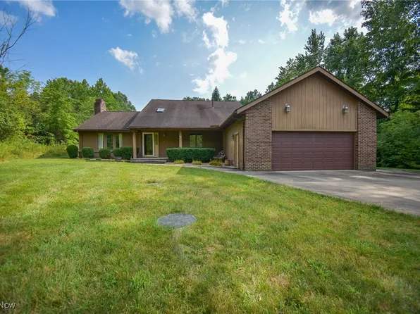 7465 Cady Rd, North Royalton, OH 44133