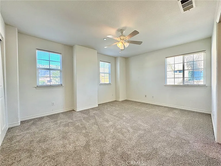 15621 Pisa Ln #15621 — Photo 36