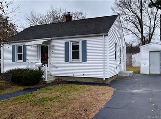 31 Lafayette Ave, East Hartford, CT 06118