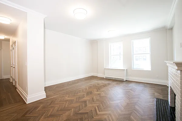 Rented by Stonehenge NYC LLC | media 34