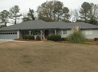 270 Bent Grass Dr, Roswell, GA 30076