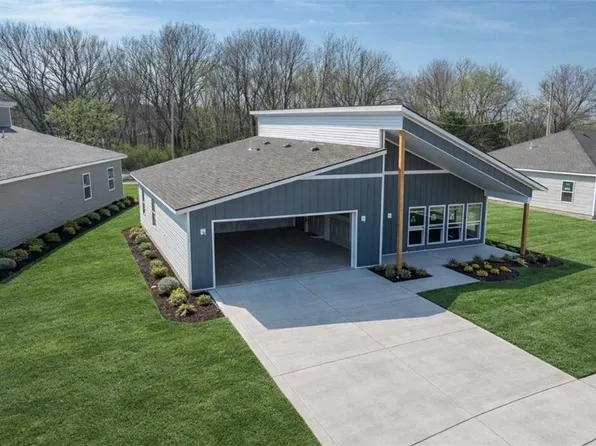 1503 Ashton Way, Pittsburg, KS 66762