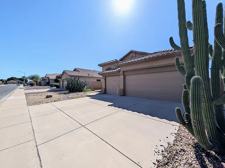5959 W Kimberly Way — Photo 27