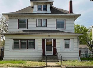 125 E 12th Ave, Hutchinson, KS 67501