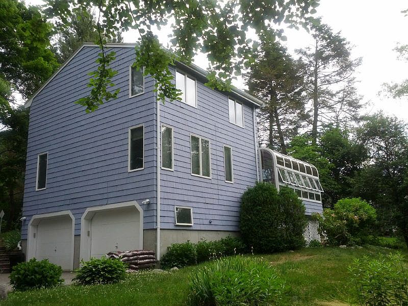 2nd image of 191 East St