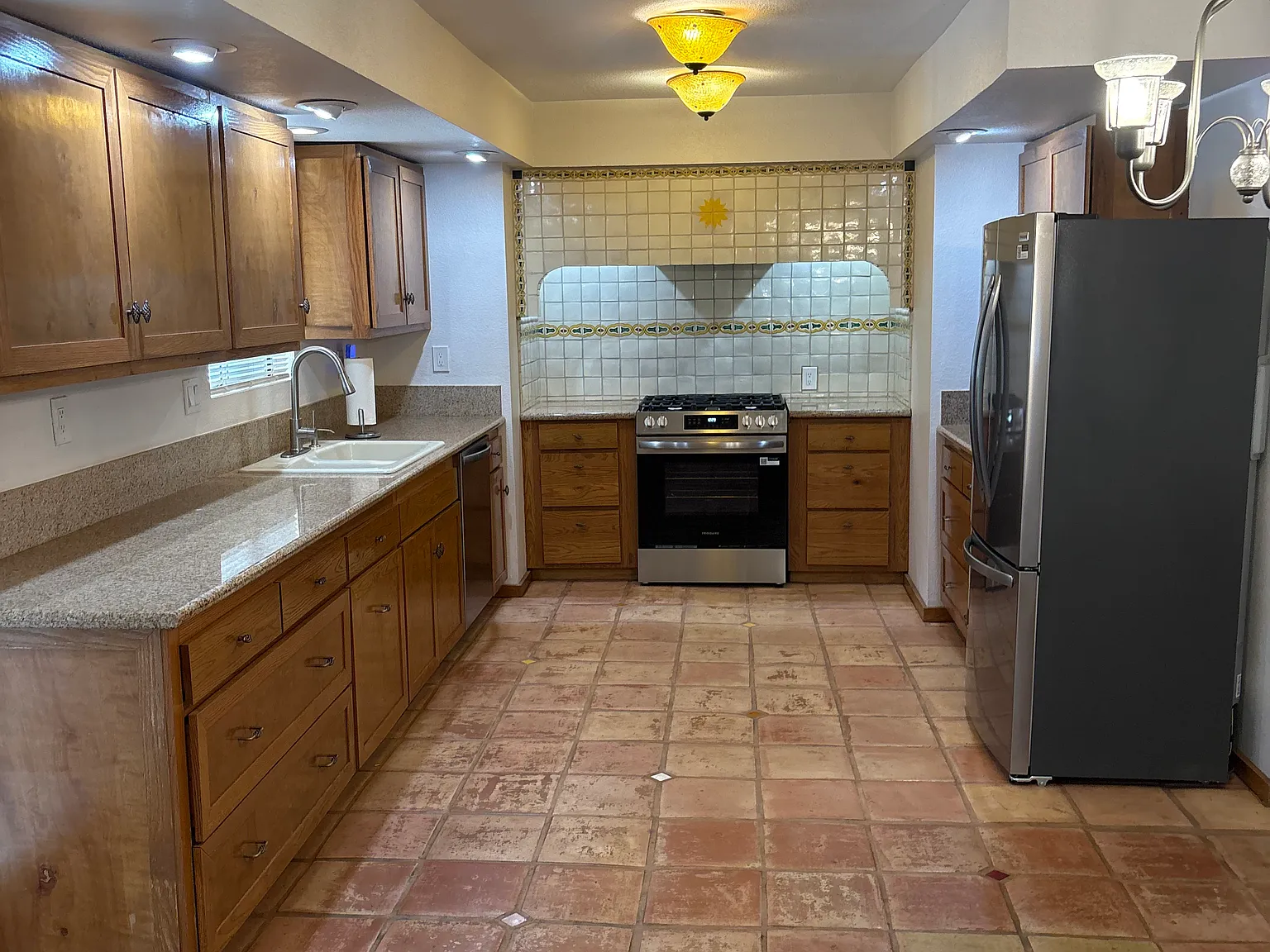 6638 Bermuda Avenue — Photo 4