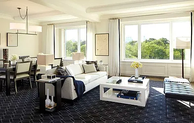 Sold by Nancy Packes Inc.