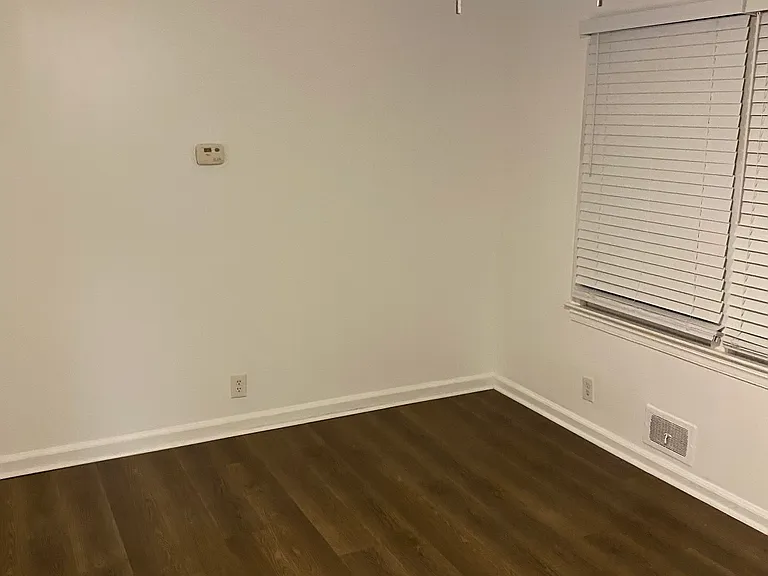 530 Blake Ave SE — Photo 7