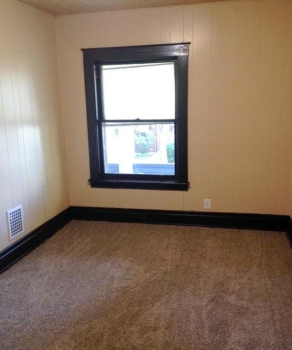 2nd image of 1961 Welch Ave #2