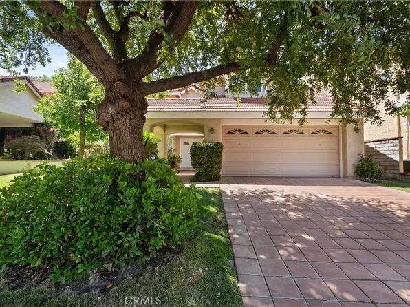 25363 Irving Ln, Valencia, CA 91381