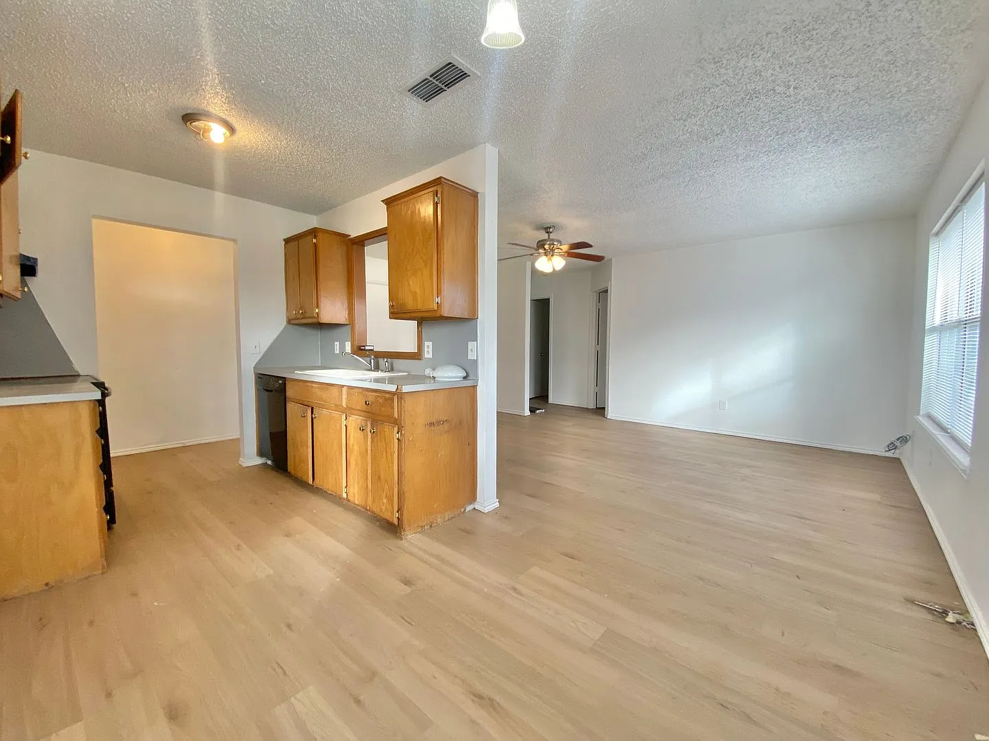 3 bed 1 bath now available in southeast Lubbock — Photo 3