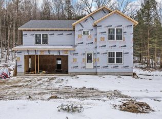 37 Warner Crk, Underhill, VT 05489