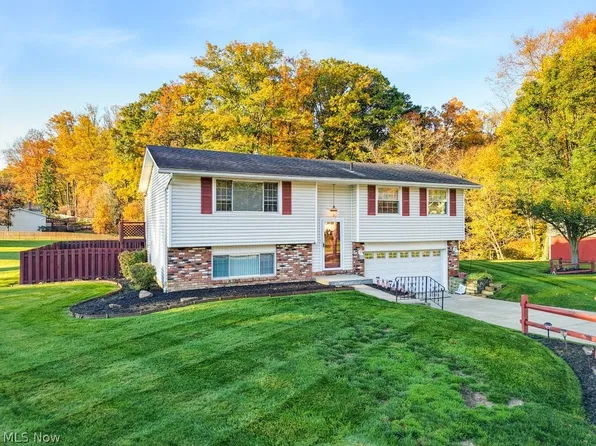 308 Washington Dr, Northfield, OH 44067