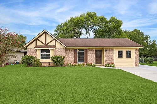 108 Annette Ln Photo 1