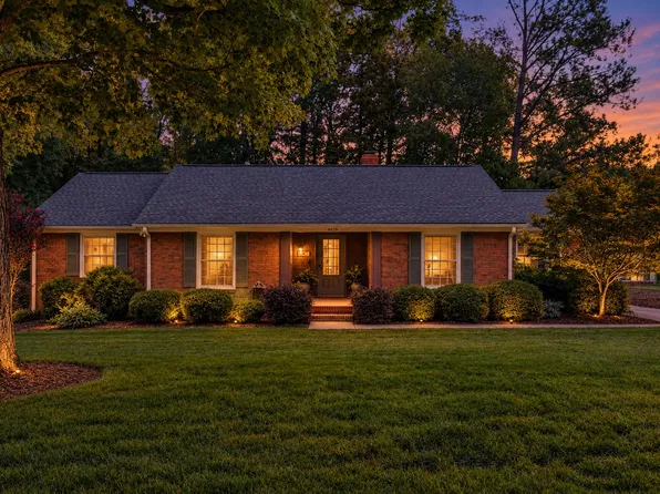 4323 Emory Ln, Charlotte, NC 28211