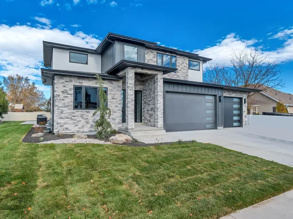 3168 W Chalk Creek Way S, South Jordan, UT 84095