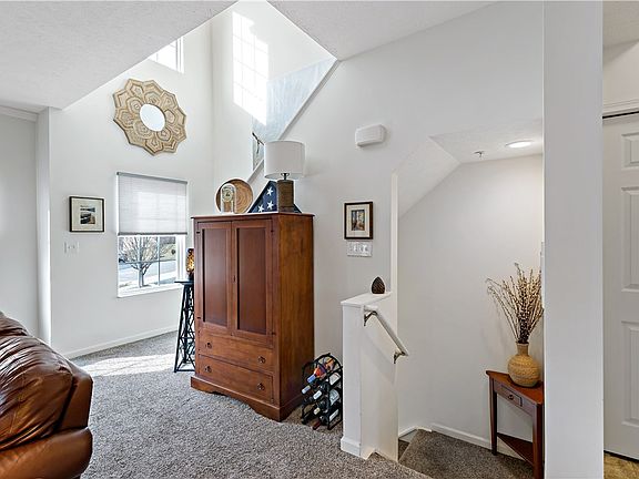 3rd image of 206 Brae Glen Dr