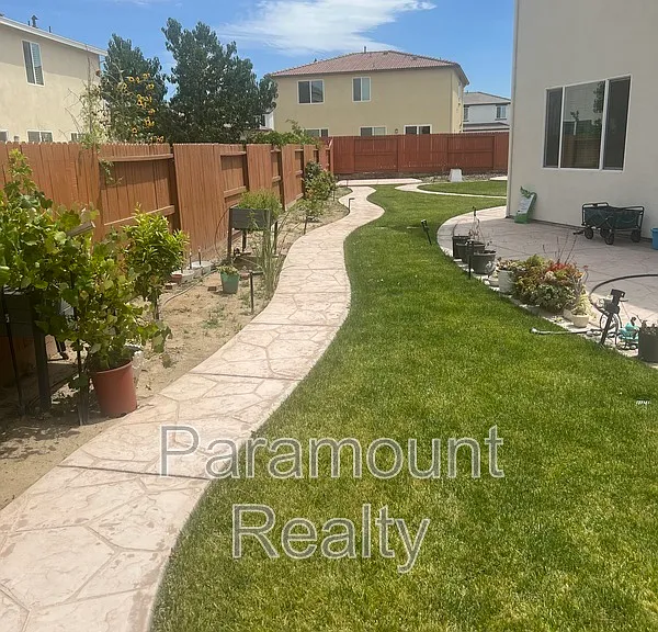 1878 Holland Ln — Photo 21