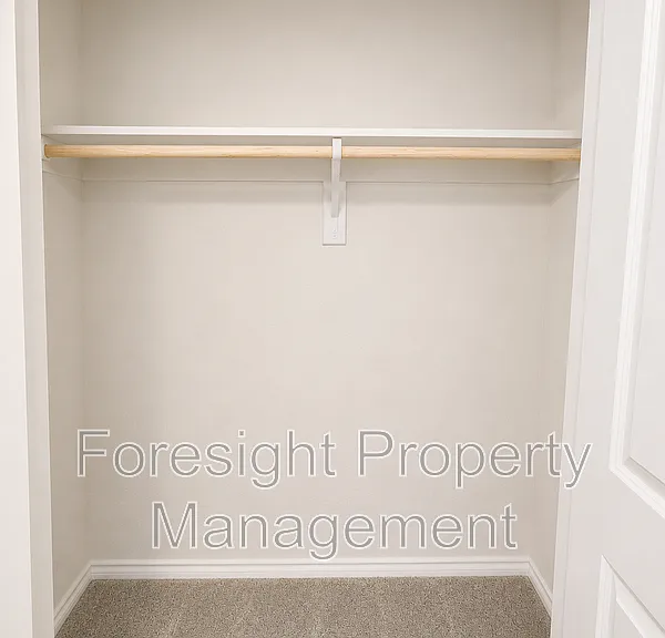 538 Concho St — Photo 8