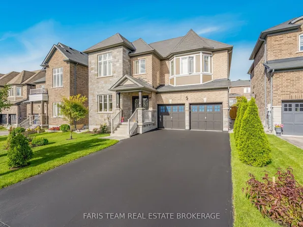 1284 Harrington St, Innisfil, ON L0L 1W0