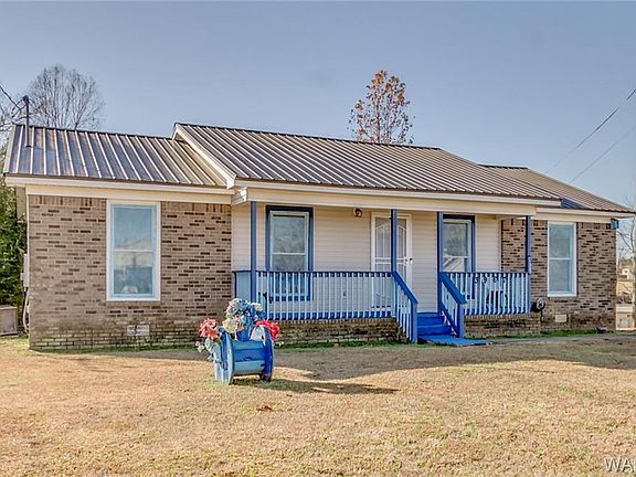 2nd image of 3967 Shaw Dr