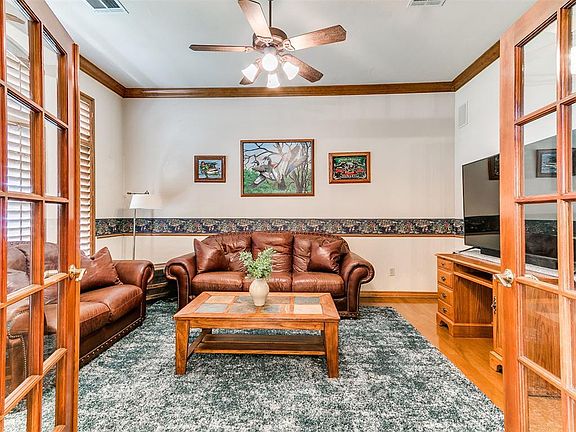 5th image of 408 Hisel Rd