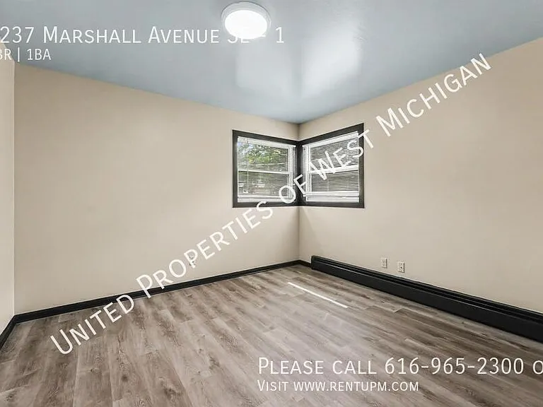 3237 Marshall Ave SE #1 — Photo 11