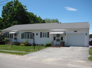 20 Albert St, Lewiston, ME 04240