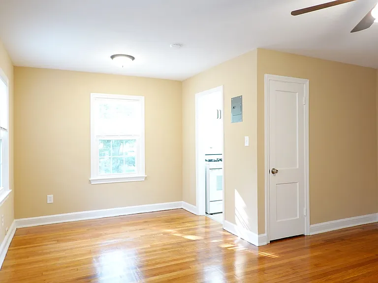 8311 Garland Ave — Photo 4