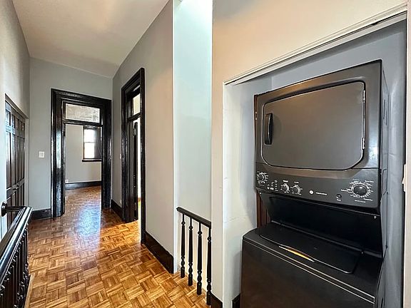 5th image of 238 S Ashland Ave