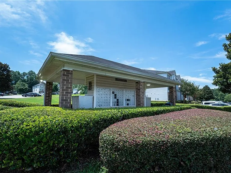 6303 Waldrop Pl — Photo 3
