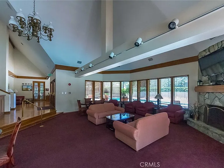2577 Plaza Del Amo #737 — Photo 43