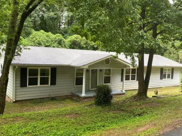 820 Cavender Rd SE, Dalton, GA 30721