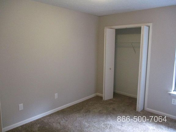 3rd image of 6819 Knollwood Dr